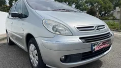 Cinzento Usado 2005 Citroën Xsara Picasso Monovolume | € 5.900