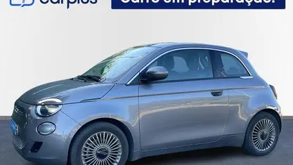 Cinza Usado 2021 Fiat 500e Icon Citadino | € 17.000 (Preço justo)