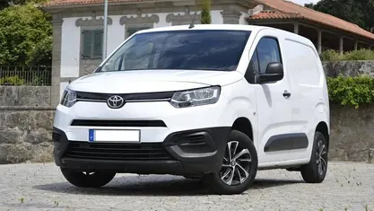 Branco Usado 2022 Toyota Proace Monovolume | € 14.550 (Bom preço)