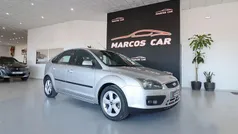 Cinza Usado 2006 Ford Focus Trend | € 6.400 (Preço justo)
