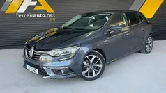 Cinza Usado 2017 Renault Mégane IV Bose Edition Citadino | € 14.900 (Preço justo)