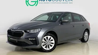 Usado Skoda Scala Style 110 HP (80 kW) 2024 Cinza Citadino
