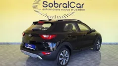 Preto Usado 2021 Kia Stonic SUV | € 15.500 (Preço justo)