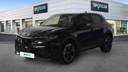 Usado Alfa Romeo Junior Edizione Speciale 114 kW (156 HP) 2025 Preto SUV