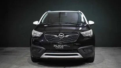 Usado Opel Crossland X 82 HP (60 kW) 2017 Preto SUV
