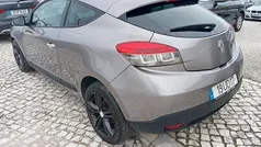 Cinza Usado 2011 Renault Mégane III Dynamique Coupé | € 7.900 (Preço justo)