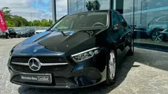 Usado 2023 Mercedes A200 Advanced Citadino | € 39.190 (Preço justo)