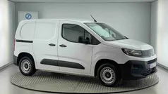 Branco Usado 2024 Opel Combo Monovolume | € 18.990 (Preço justo)