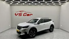 Branco Usado 2022 Peugeot 2008 SUV | € 21.500 (Preço justo)