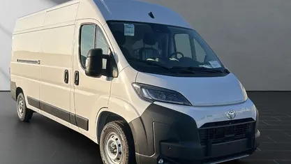 Usado Toyota Proace 140 HP (102 kW) 2026 Monovolume