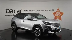 Cinzento Usado 2022 Peugeot e-2008 SUV | € 21.499 (Super Preço)