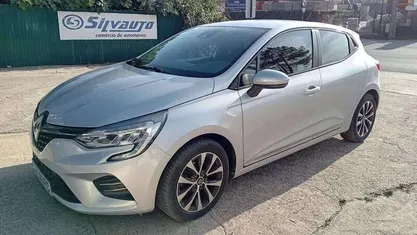 Usado 2020 Renault Clio V Intens | € 13.500 (Preço justo)