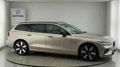 Azul Usado 2024 Volvo V60 Carrinha | € 46.490 (Preço justo)