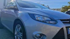 Cinzento Usado 2011 Ford Focus Citadino | € 7.500 (Preço justo)