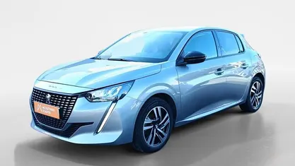 Usado 2022 Peugeot 208 Allure Citadino | € 17.785 (Preço justo)