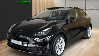 Usado Tesla Model Y 219 kW (299 HP) 2023 SUV