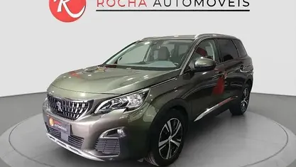 Usado 2020 Peugeot 5008 Allure Monovolume | € 17.999 (Preço justo)