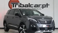 Cinza Usado 2018 Peugeot 5008 GT-line Monovolume | € 21.900 (Preço justo)