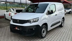 Branco Usado 2023 Peugeot Partner Premium Monovolume | € 18.750 (Preço justo)