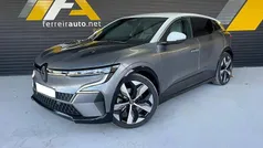 Cinza Usado 2023 Renault Mégane Techno | € 28.900 (Preço justo)