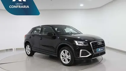 Usado Audi Q2 Advanced 110 HP (80 kW) 2024 Preto SUV