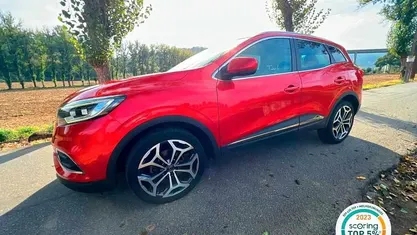 Vermelho Usado 2021 Renault Kadjar Intens SUV | € 19.900 (Preço justo)