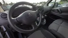 Branco Usado 2017 Peugeot Partner Monovolume | € 9.999 (Preço justo)