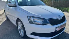 Branco Usado 2015 Skoda Fabia Style | € 8.900 (Bom preço)