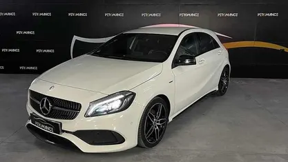 Usado Mercedes A180 109 HP (80 kW) 2017 Branco Citadino