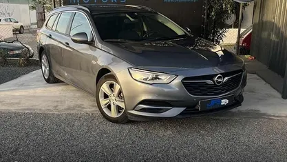 Usado Opel Insignia Business Edition 110 HP (80 kW) 2020 Cinza Carrinha