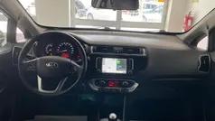 Usado 2015 Kia Rio Citadino | € 9.990 (Preço justo)