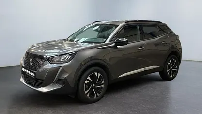 Usado 2022 Peugeot 2008 Allure SUV | € 18.750 (Bom preço)