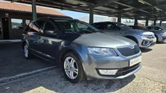 Cinzento Usado 2016 Skoda Octavia Carrinha | € 10.990 (Preço justo)