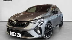 Usado 2024 Renault Clio V Techno Sedan | € 18.490 (Preço justo)