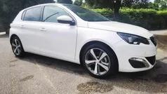 Branco Usado 2017 Peugeot 308 Citadino | € 11.500 (Bom preço)