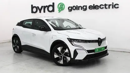 Branco Usado 2022 Renault Mégane IV | € 20.900 (Bom preço)