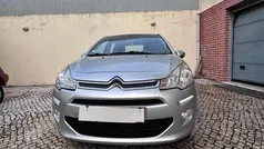 Cinzento Usado 2016 Citroën C3 PureTech Citadino | € 5.750 (Super Preço)