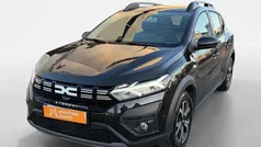 Preto Usado 2024 Dacia Sandero Expression | € 16.606 (Preço justo)