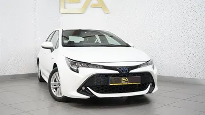Usado Toyota Corolla Active 122 HP (89 kW) 2021 Branco