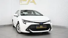 Branco Usado 2021 Toyota Corolla Active | € 23.980 (Preço justo)