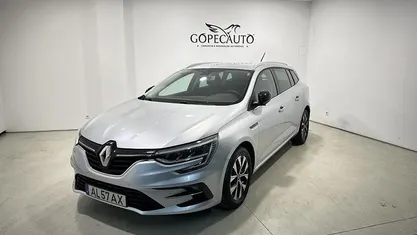 Cinzento Usado 2021 Renault Mégane IV Carrinha | € 20.390 (Preço justo)