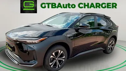 Usado 2024 Toyota bZ4X Team SUV | € 36.900 (Preço justo)