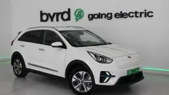 Branco Usado 2021 Kia e-Niro Active SUV | € 23.900 (Bom preço)