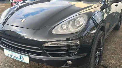 Preto Usado 2012 Porsche Cayenne Edition SUV | € 32.500 (Preço justo)