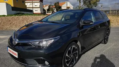 Preto Usado 2016 Toyota Auris Carrinha | € 12.950 (Preço justo)