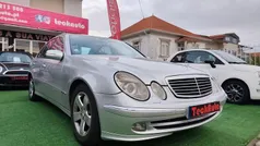 Cinza Usado 2003 Mercedes E220 Avantgarde Sedan | € 7.680 (Preço justo)