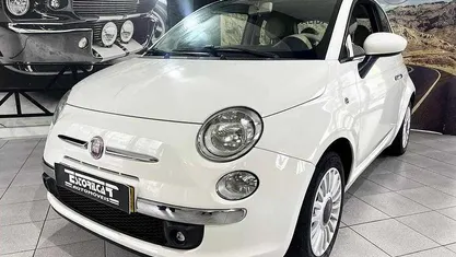Branco Usado 2009 Fiat 500 Lounge Citadino | € 6.600 (Preço justo)