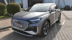 Cinzento Usado 2024 Audi Q4 e-tron SUV | € 49.900 (Preço justo)