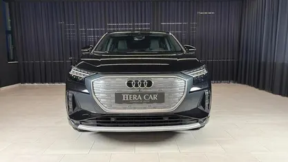 Usado 2022 Audi Q4 e-tron SUV | € 35.990 (Preço justo)