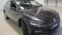 Usado 2020 VW Passat Business Sedan | € 17.999 (Preço justo)